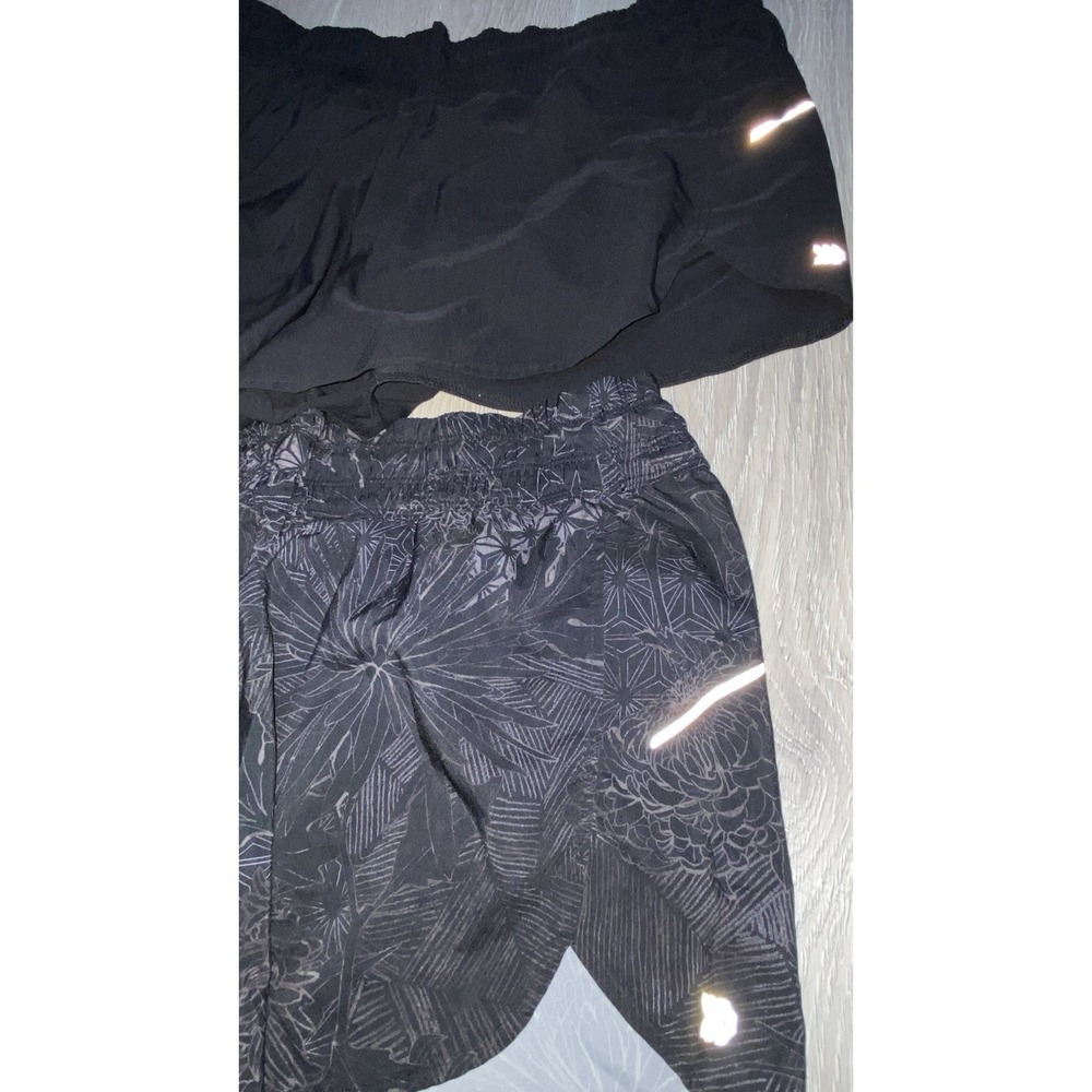 Black Women's Elastic Waist Shorts - (Brand) - Picture 3 of 7